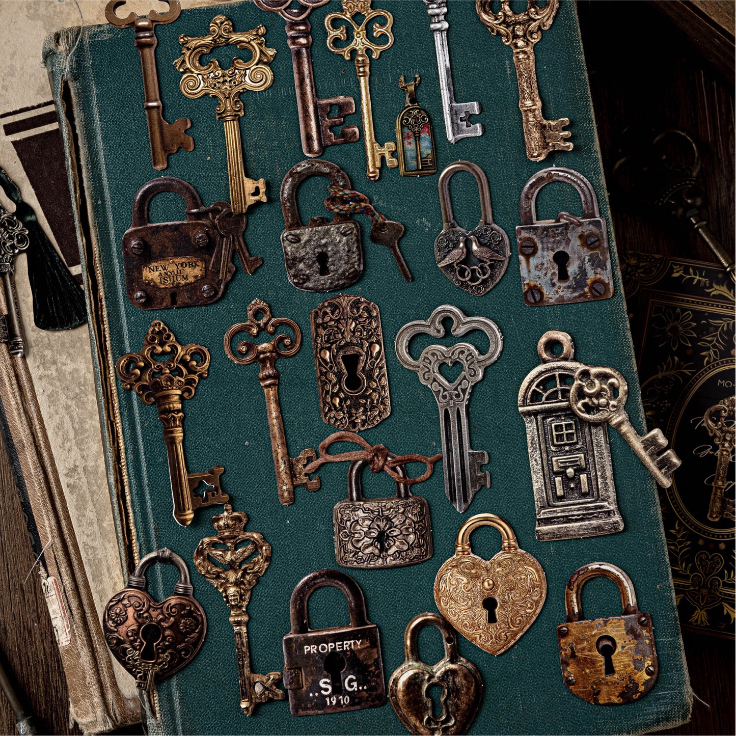 "Mysterious Password Key" 25pcs Retro Decorative Stickers Flat Stickers