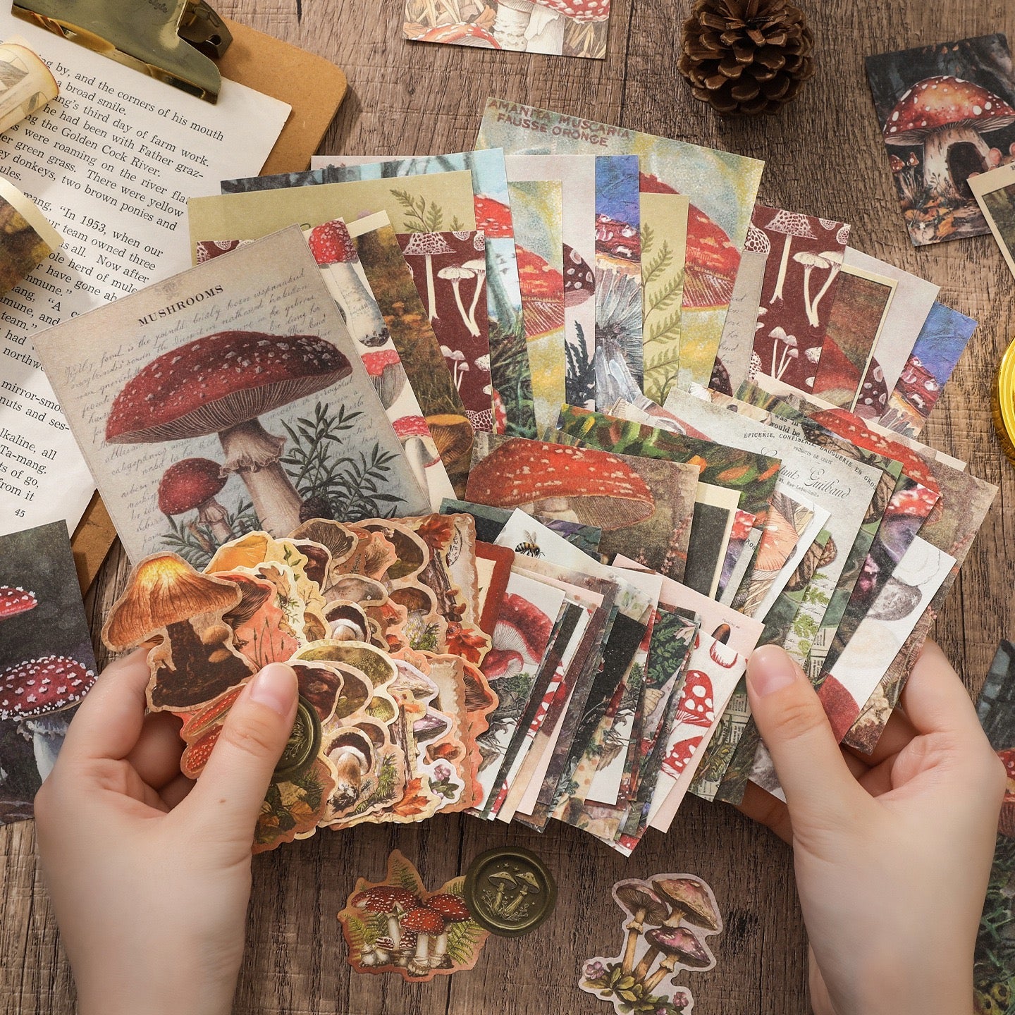 100pcs Deco Paper Bundle in 4 Different Themes